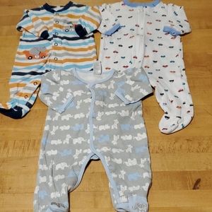 ⭐4/$20 baby bundle⭐ 3m Sleeper lot